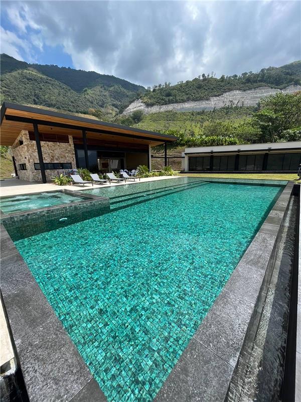 MOSAICO EZARRI ZEN BALI STONE 50, (CAJA DE 1.45 M2)